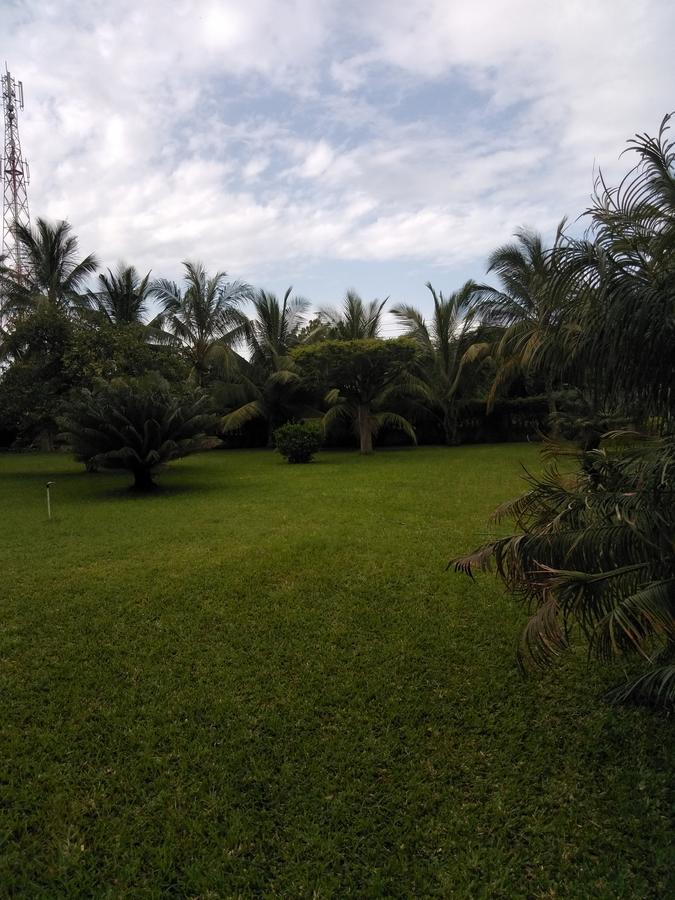 Jua Baharini Acomodação com café da manhã Melinde Exterior foto